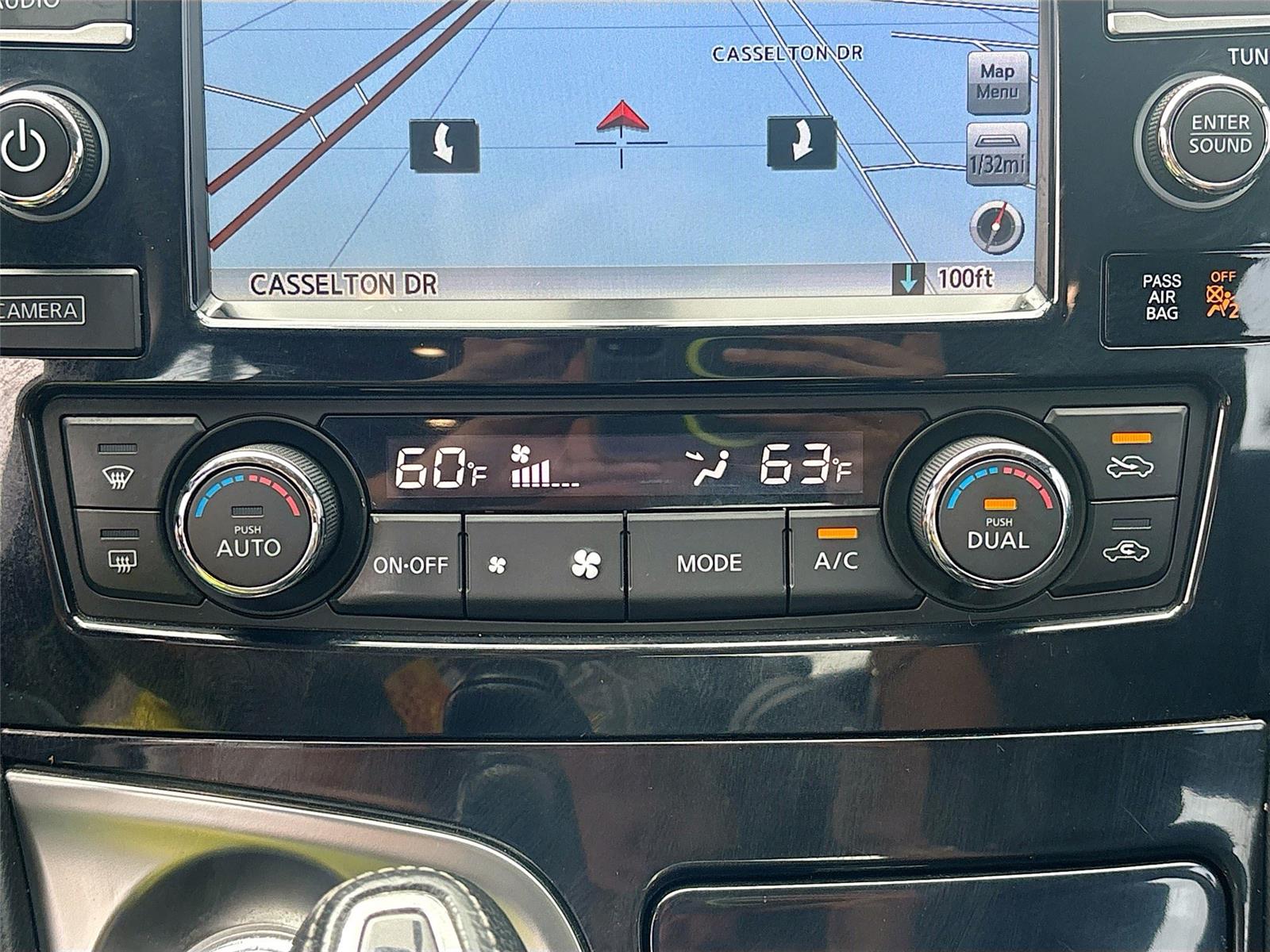 2017 Nissan Maxima SV