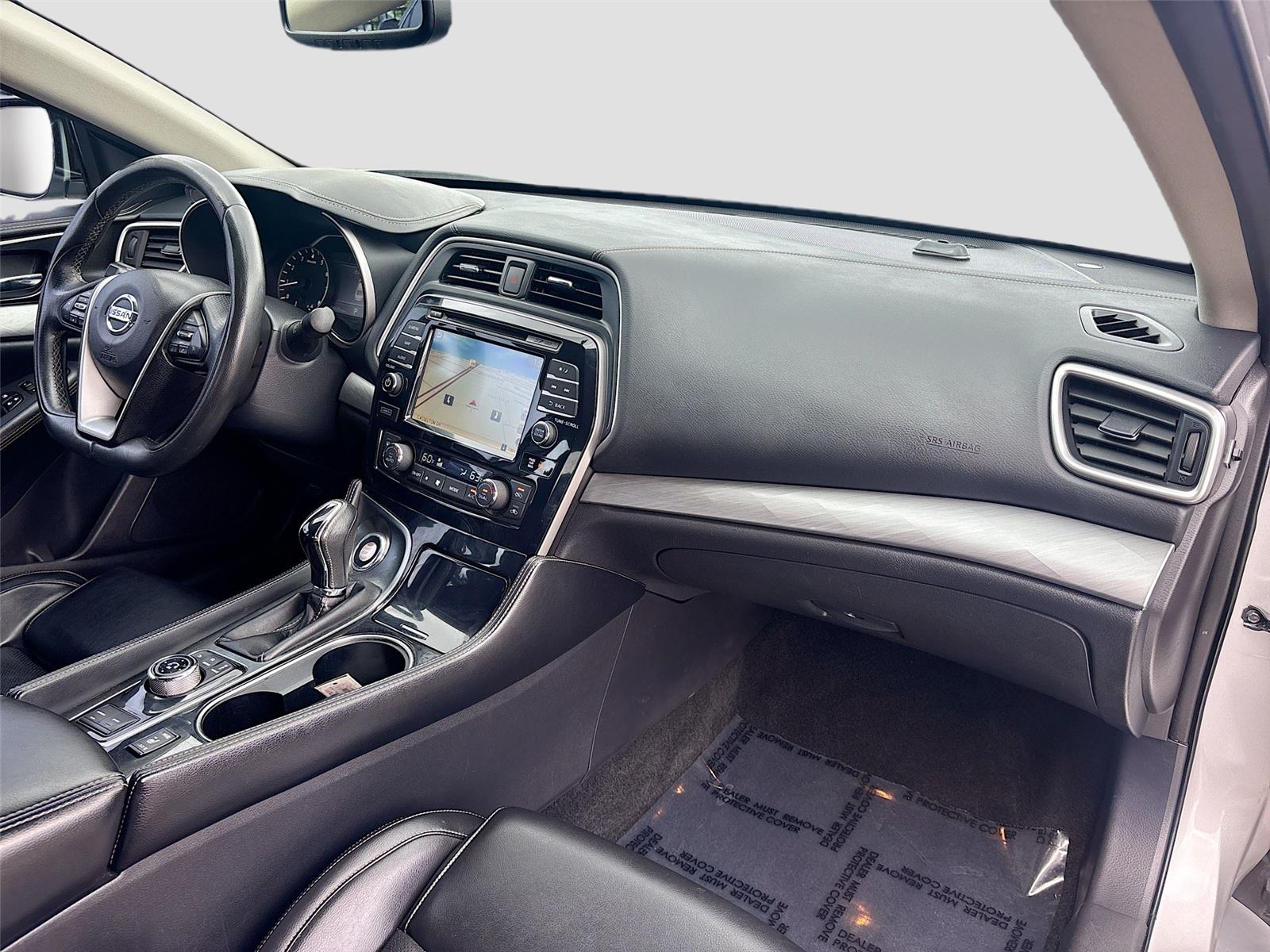 2017 Nissan Maxima SV