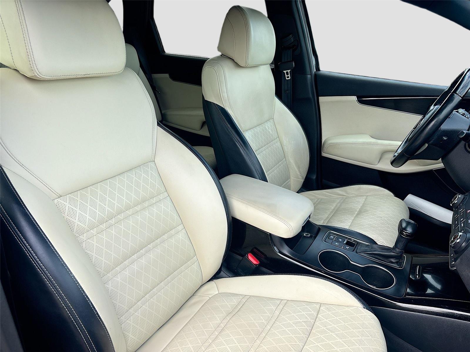 2017 KIA Sorento SX Limited V6