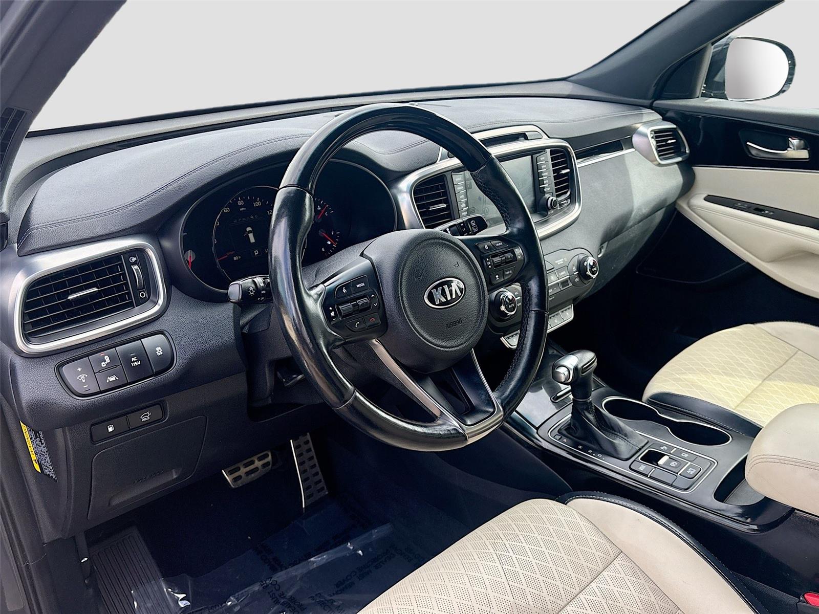 2017 KIA Sorento SX Limited V6