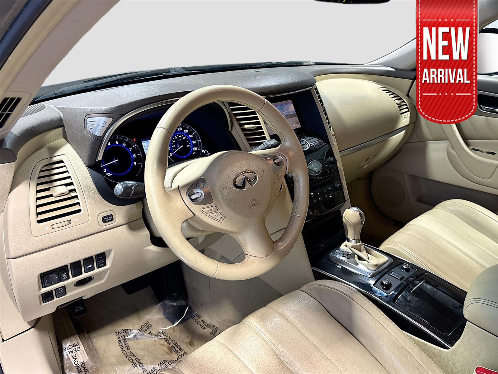 2016 INFINITI QX70