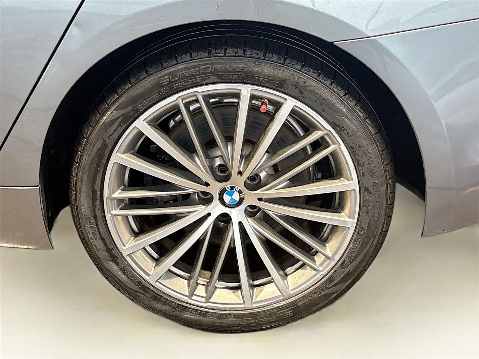 2017 BMW 5 Series 540i
