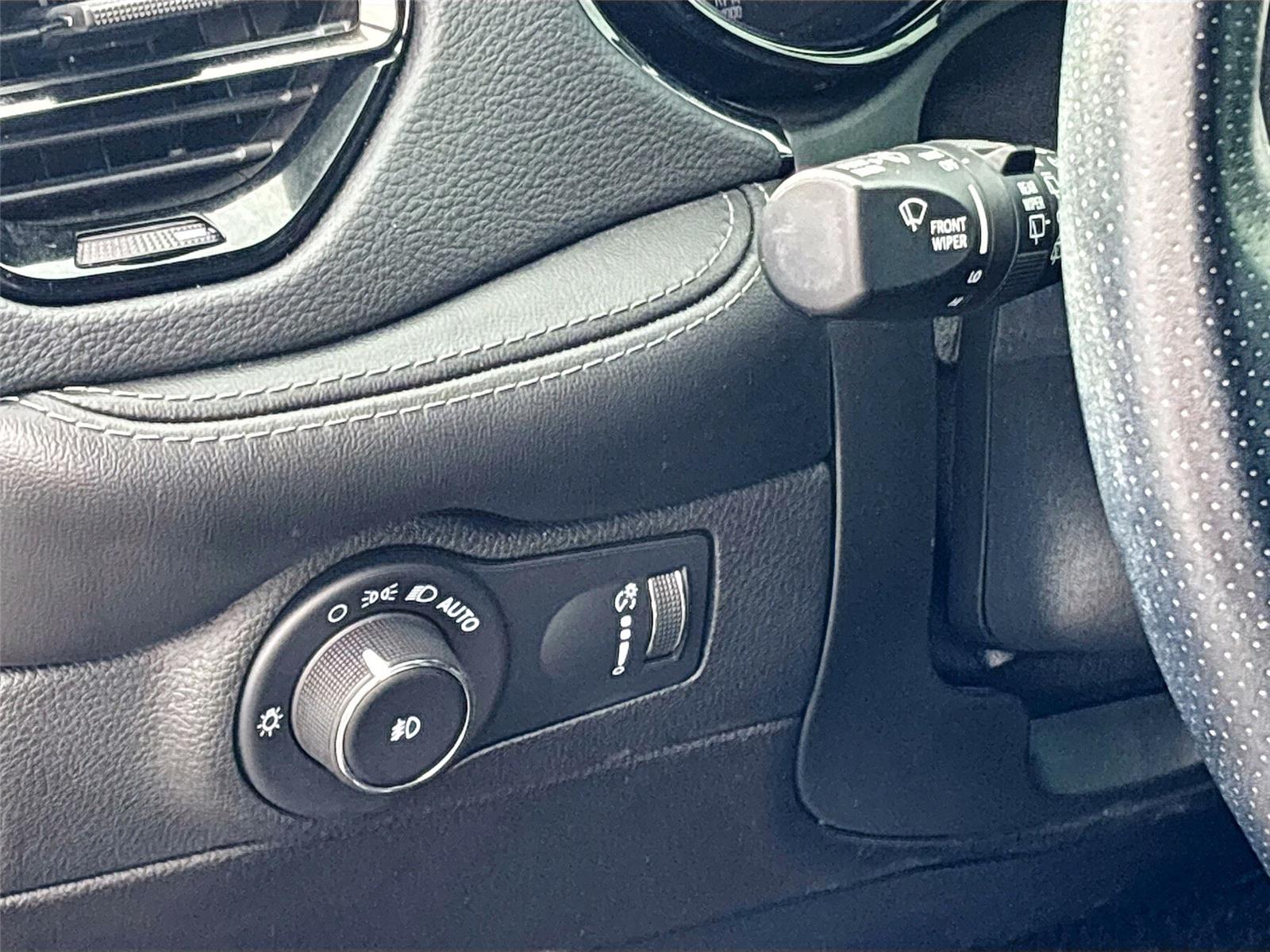 2021 Dodge Durango GT photo 3