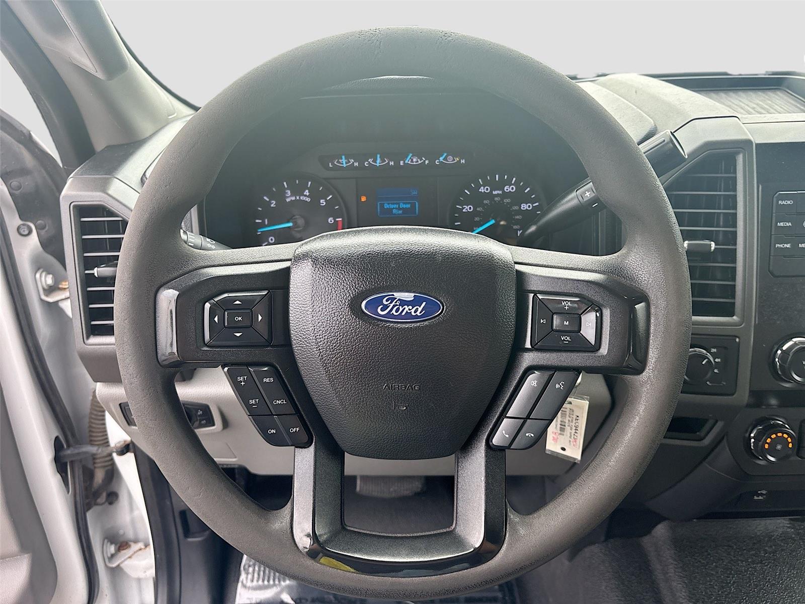 2019 Ford F-350 XL photo 8
