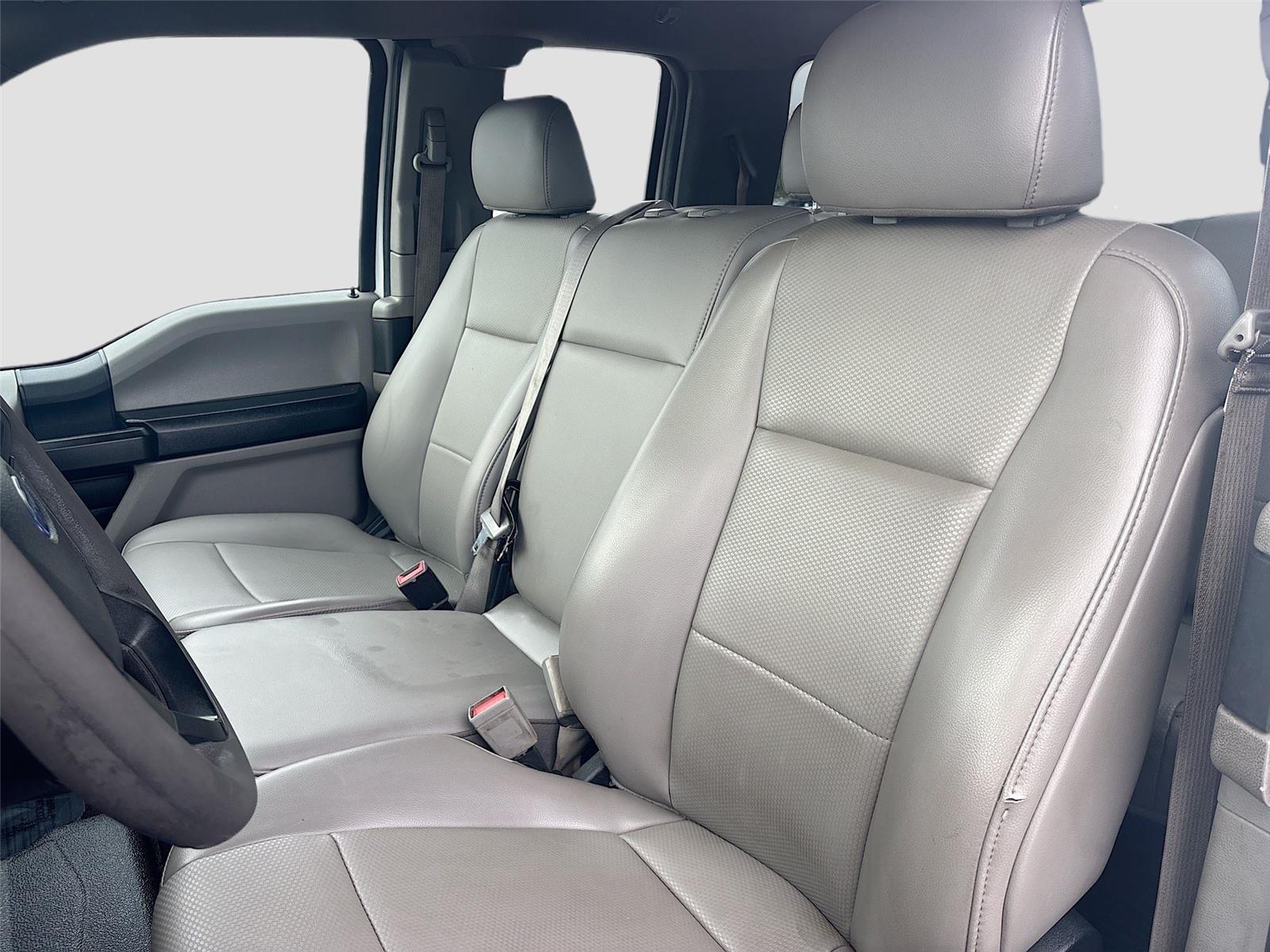 2019 Ford F-350 XL photo 12