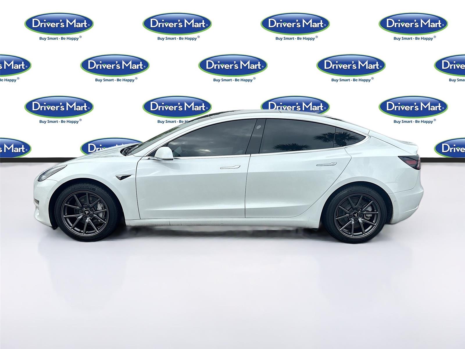 2020 Tesla Model 3 Long Range photo 4