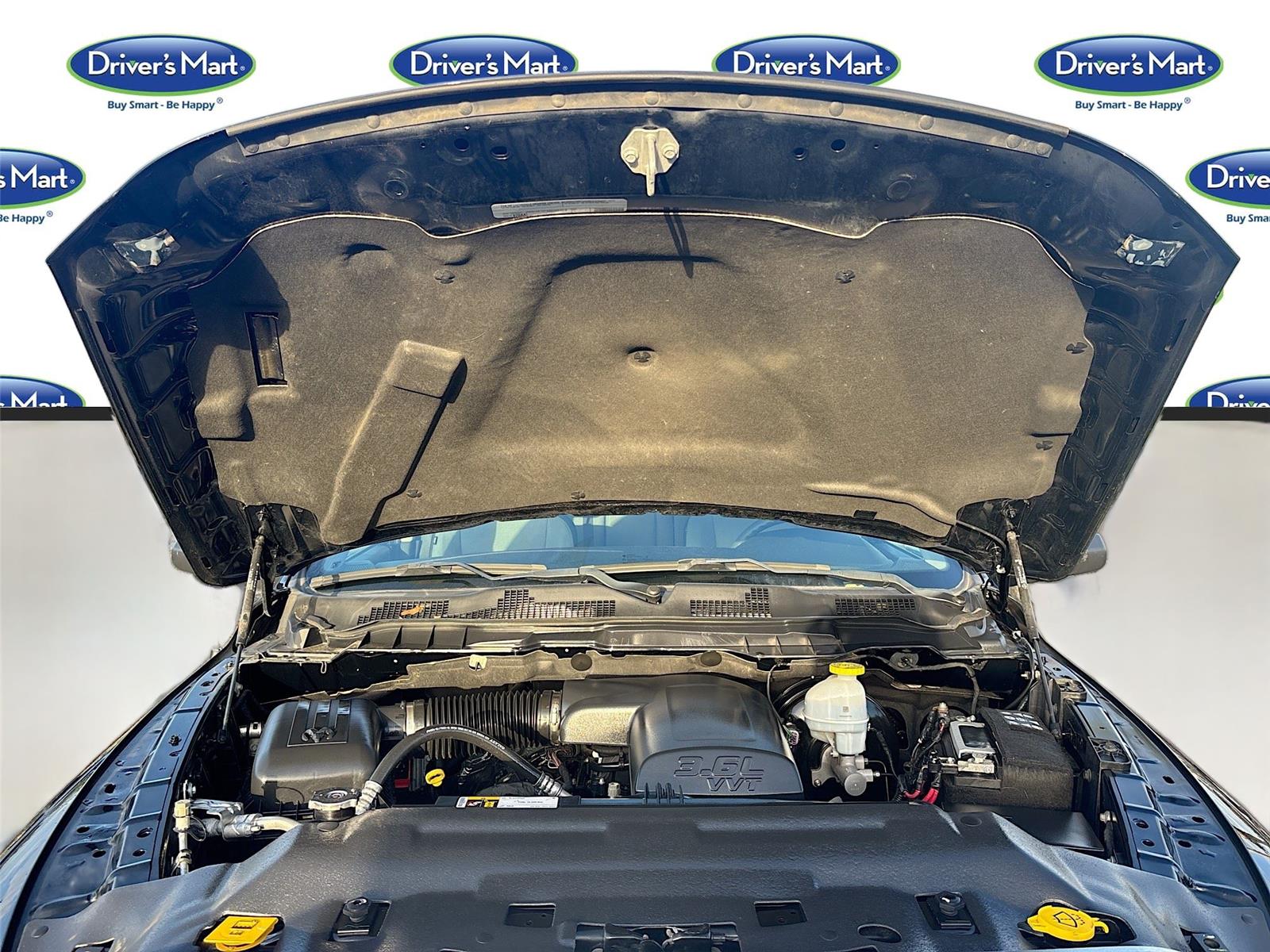 2023 Ram 1500 Classic SLT