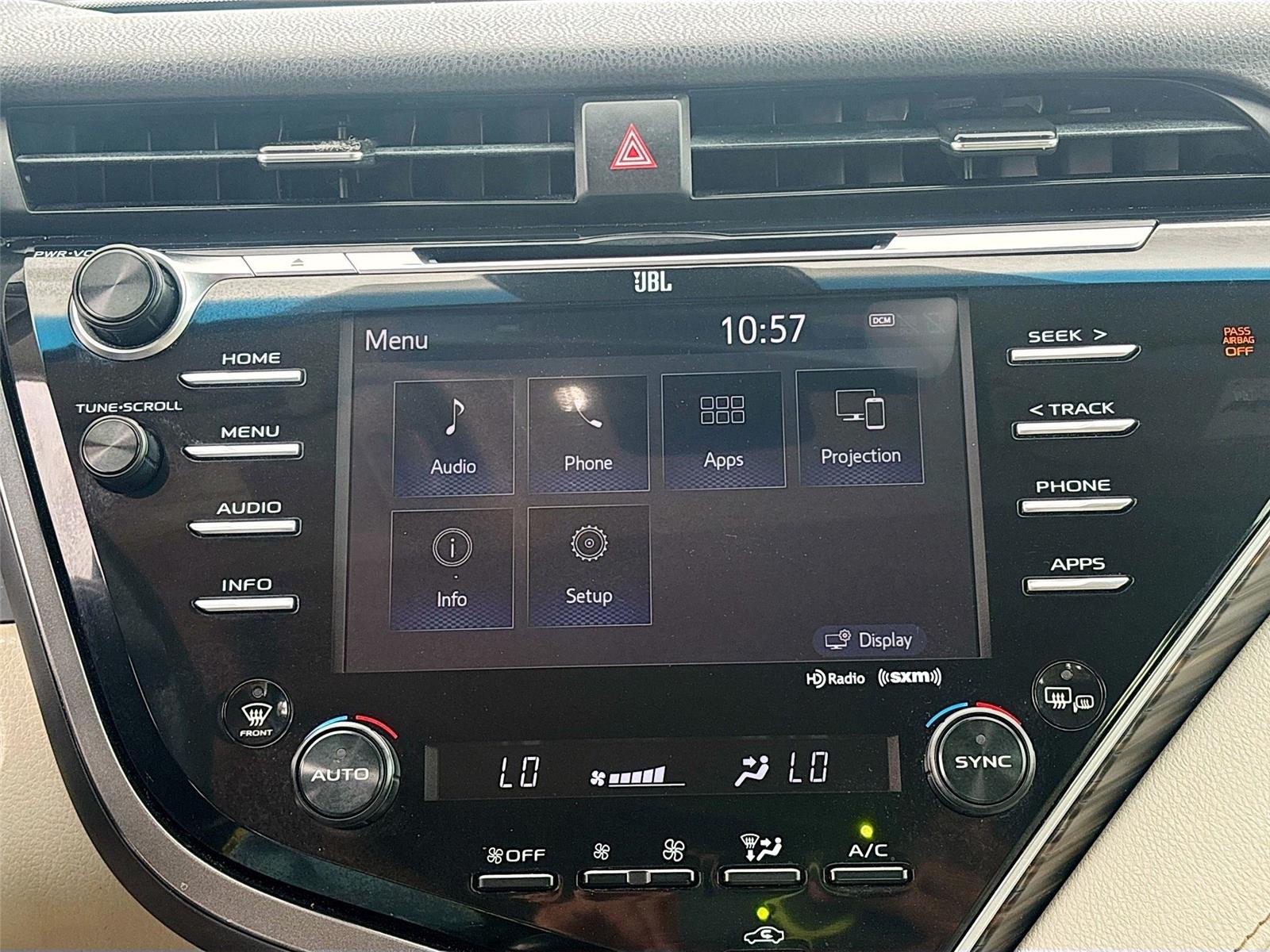 2018 Toyota Camry XLE