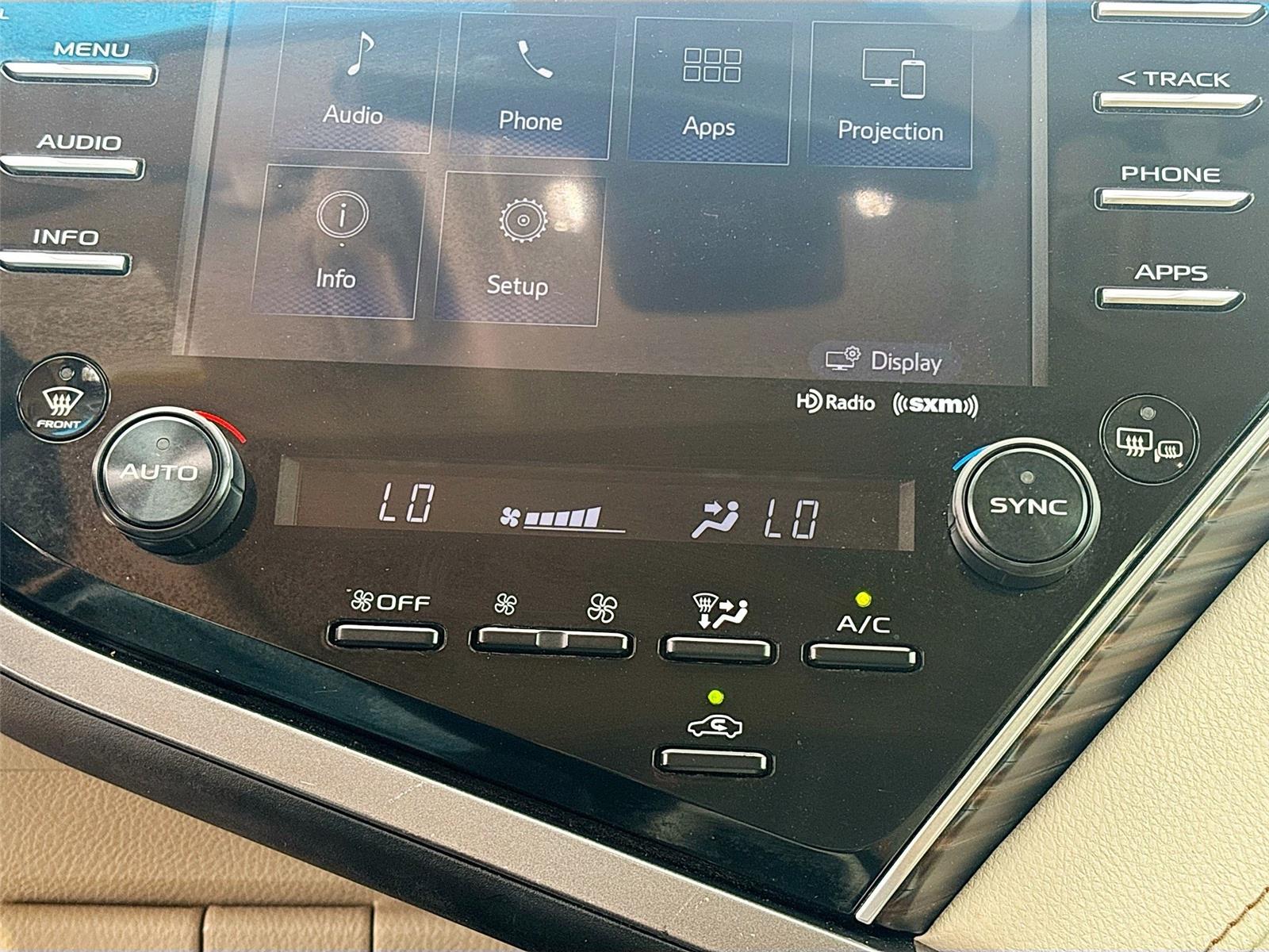 2018 Toyota Camry XLE