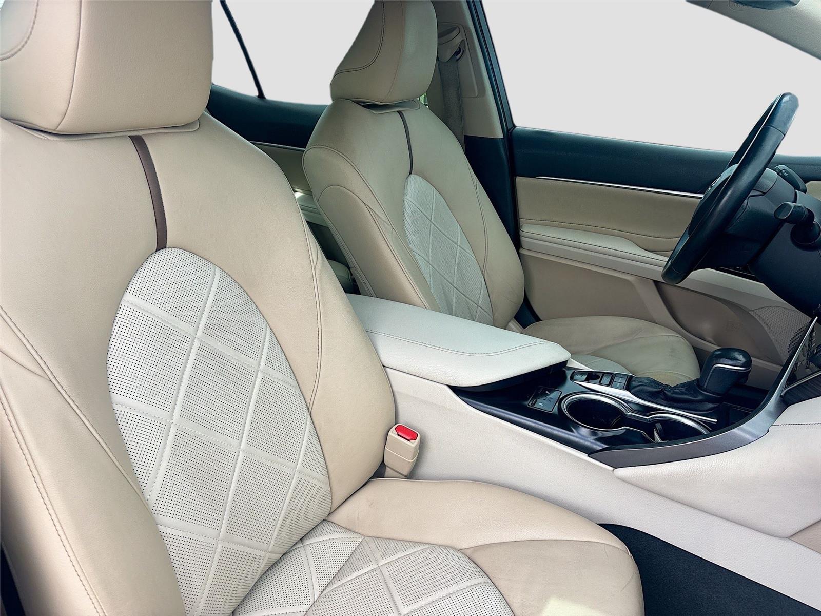 2018 Toyota Camry XLE