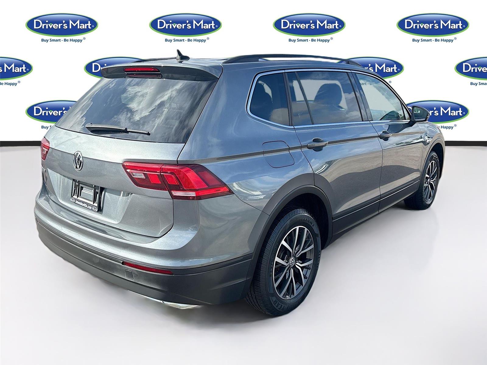 2019 VOLKSWAGEN TIGUAN SE/SEL/R
