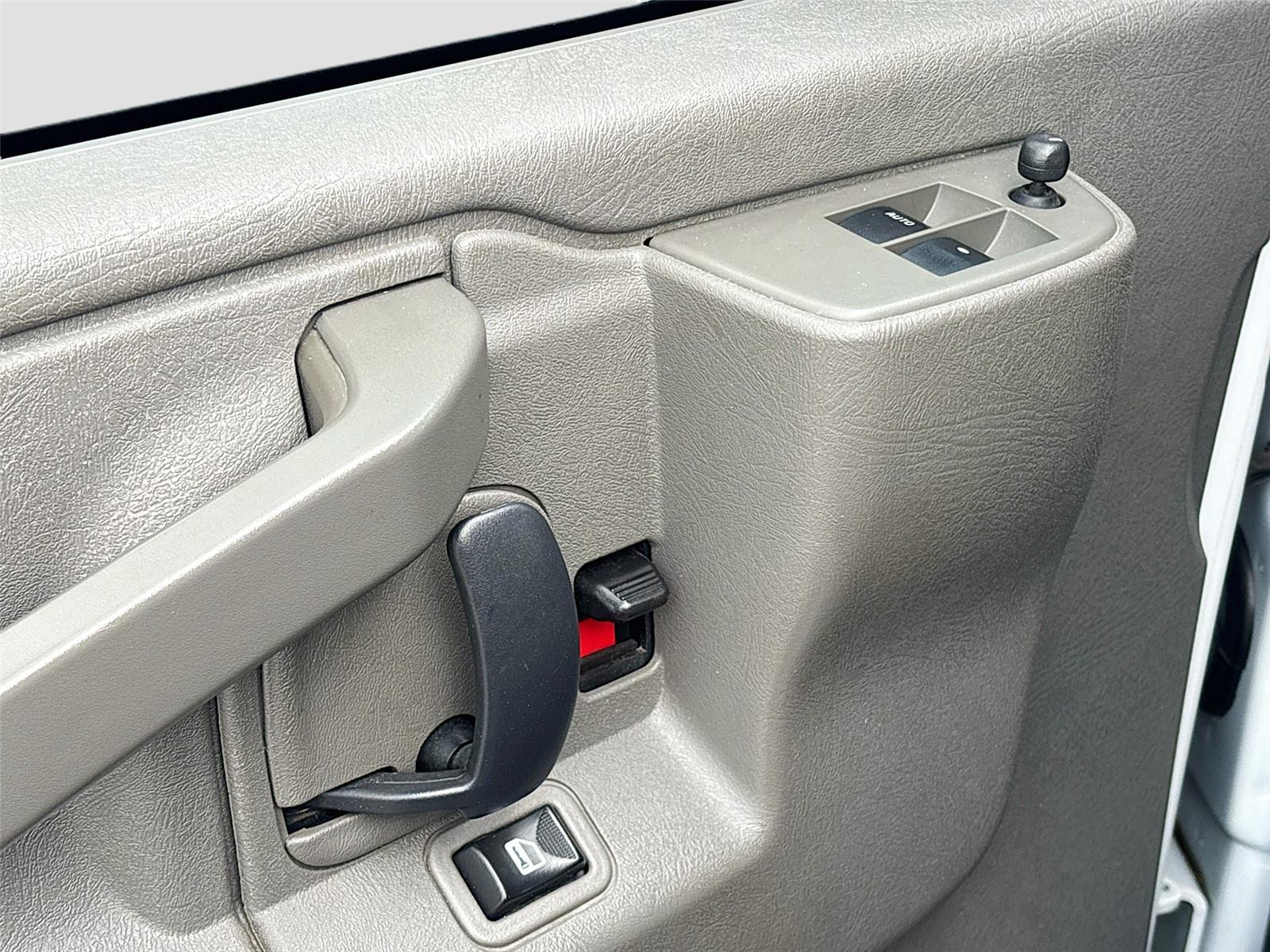 2020 Chevrolet Express Cargo Van