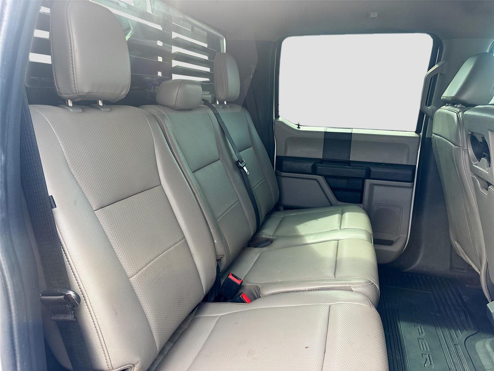 2022 Ford Super Duty F-350 DRW XL
