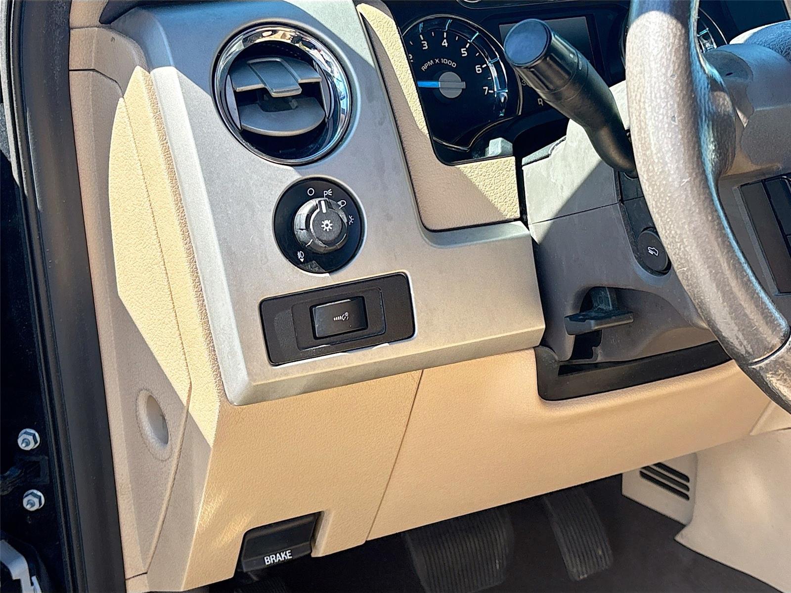 2014 Ford F-150 Lariat photo 4