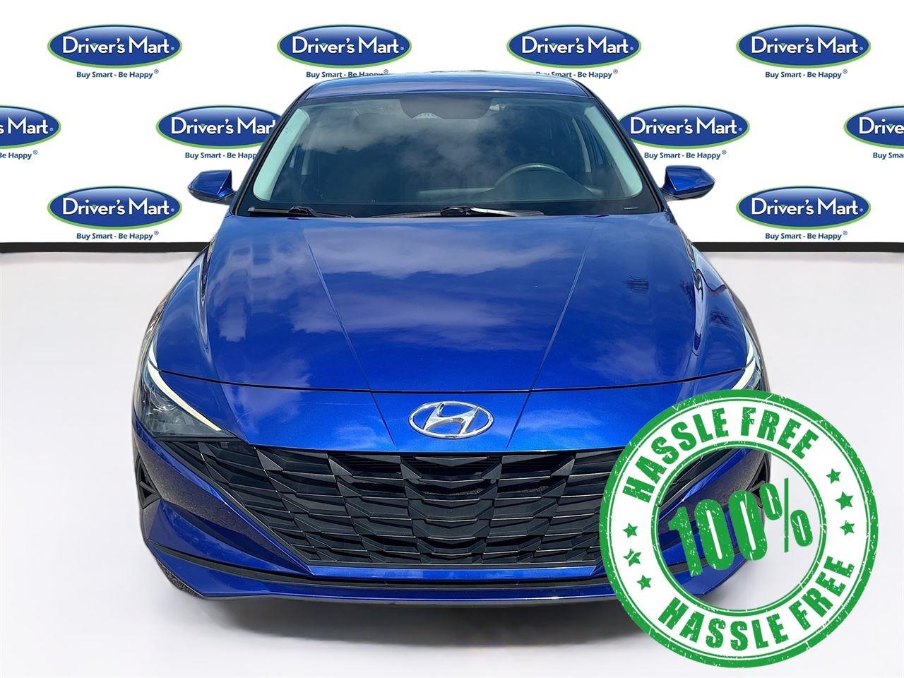 2022 Hyundai Elantra SEL photo 2