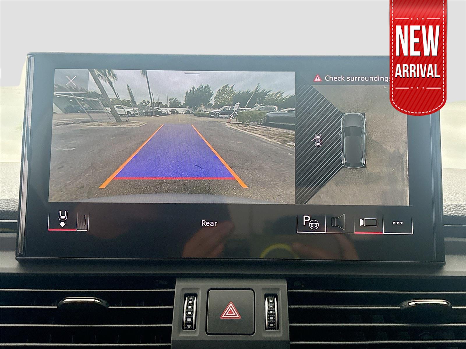 2022 Audi SQ5 Prestige