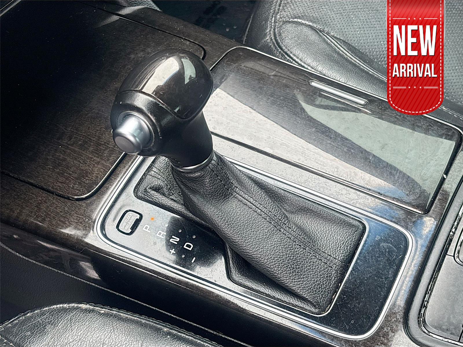 2014 Kia Cadenza Premium
