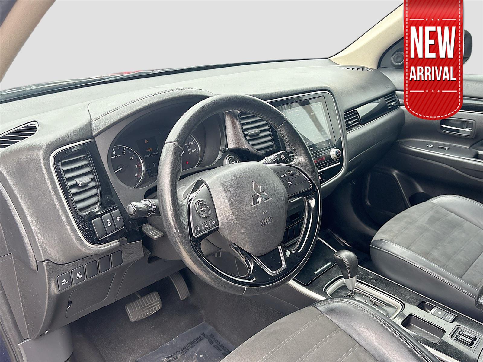 2020 Mitsubishi Outlander SE