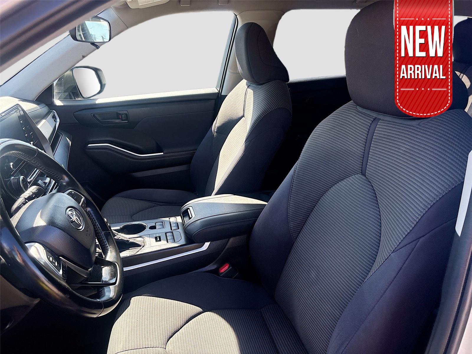 2021 Toyota Highlander LE