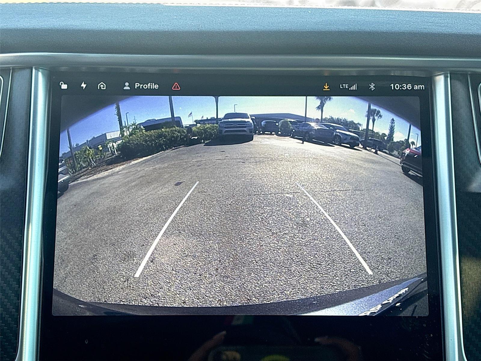 2016 Tesla Model S 90D