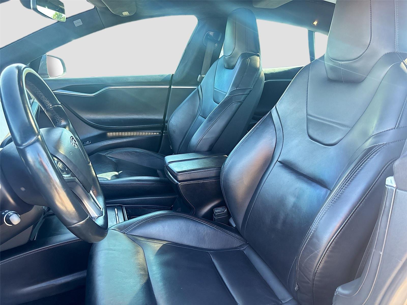 2016 Tesla Model S 90D