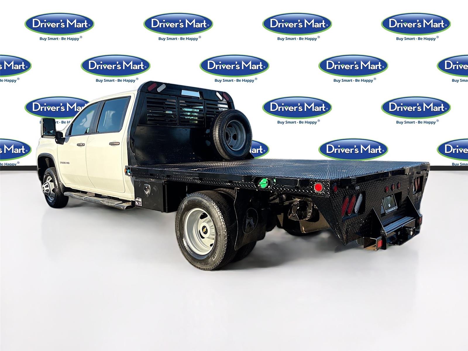 2023 Chevrolet Silverado 3500HD CC Work Truck