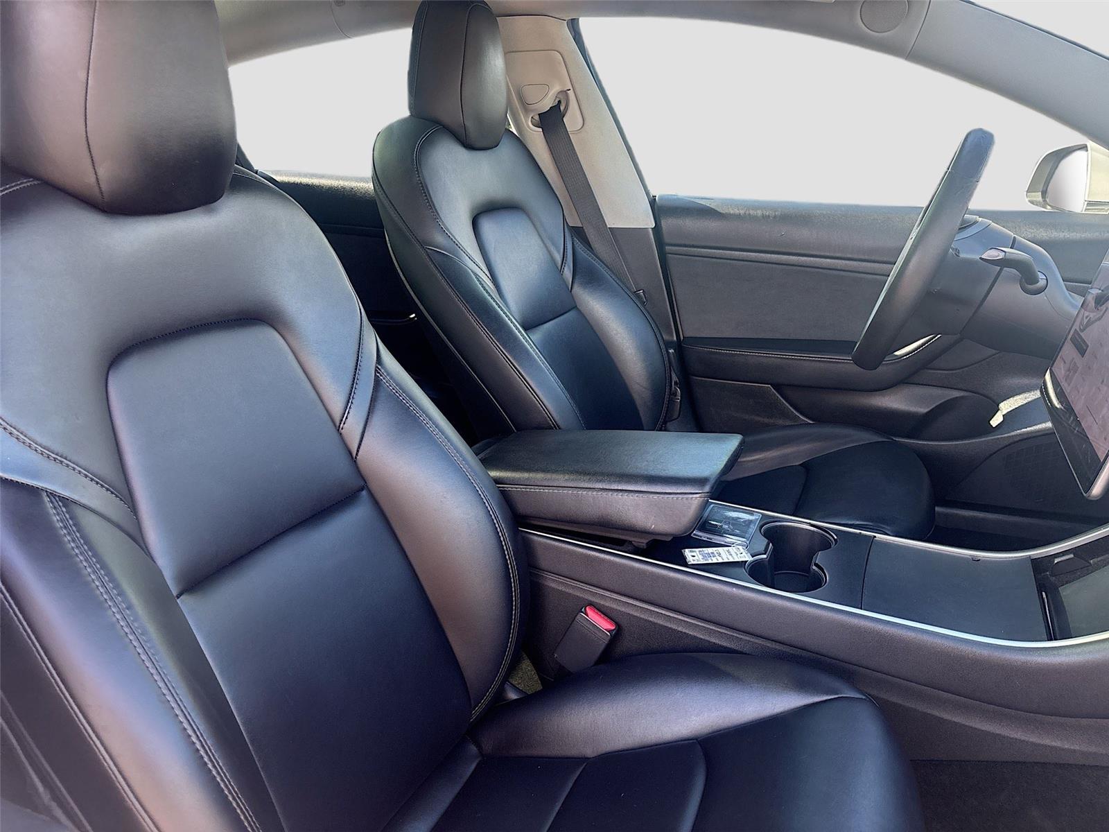 2020 Tesla Model 3 Standard Range