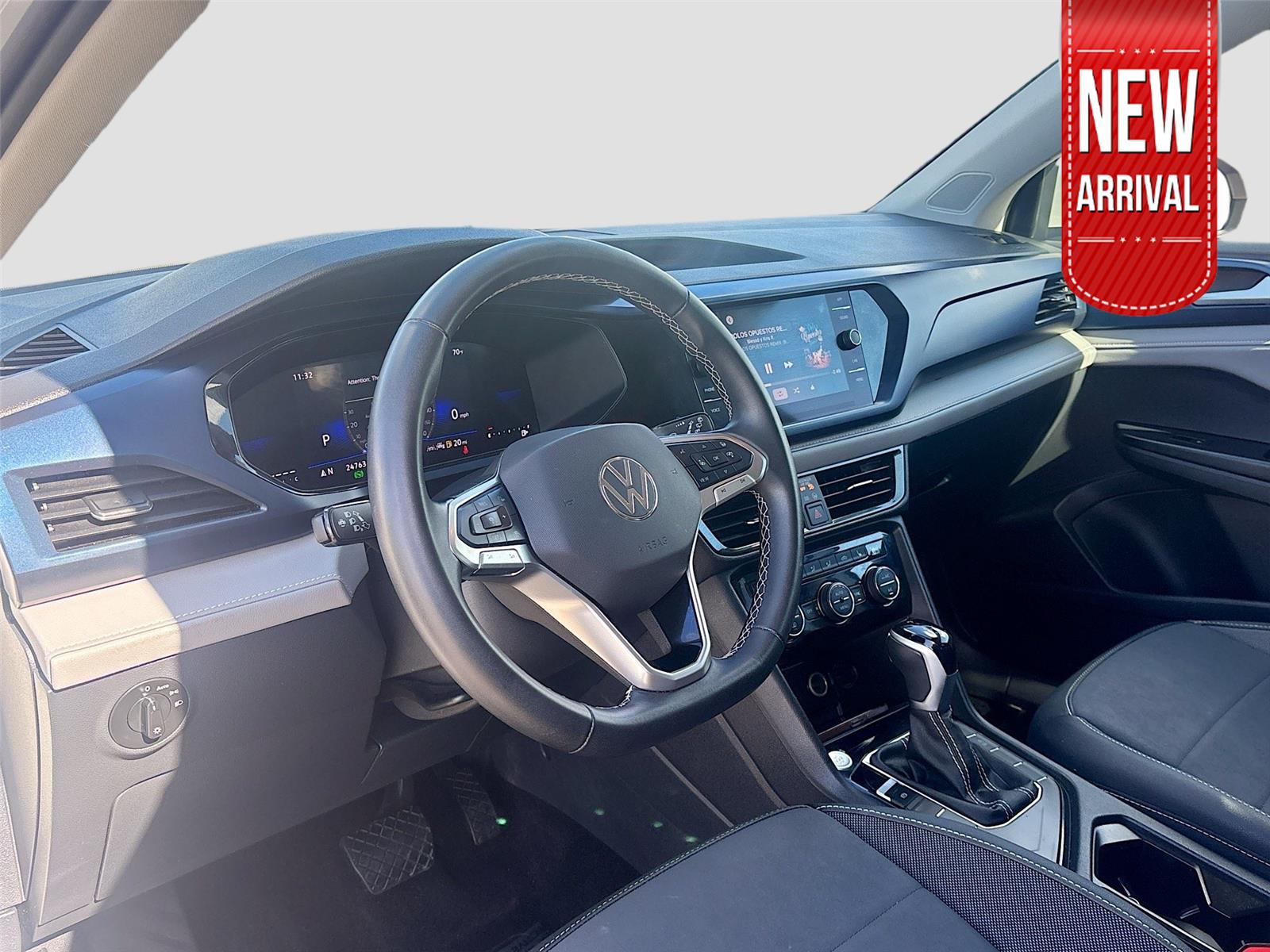 2024 Volkswagen Taos SE