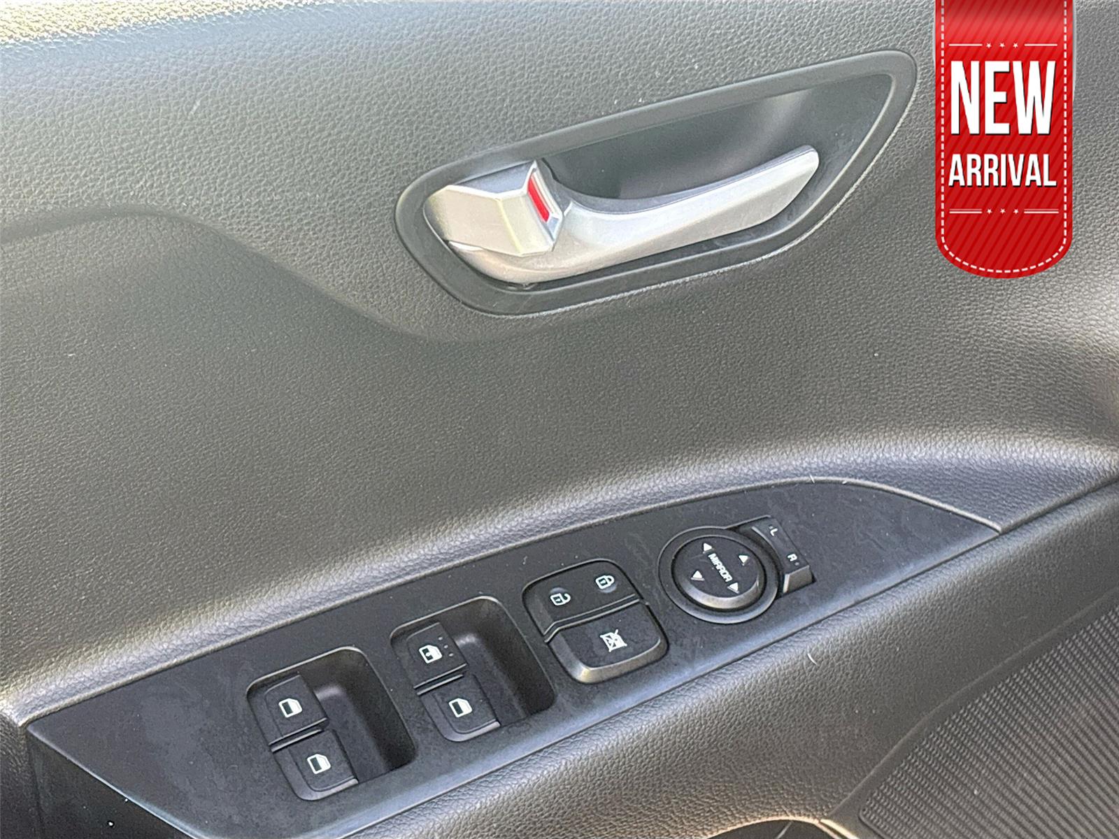 2022 Kia Rio 5-Door S