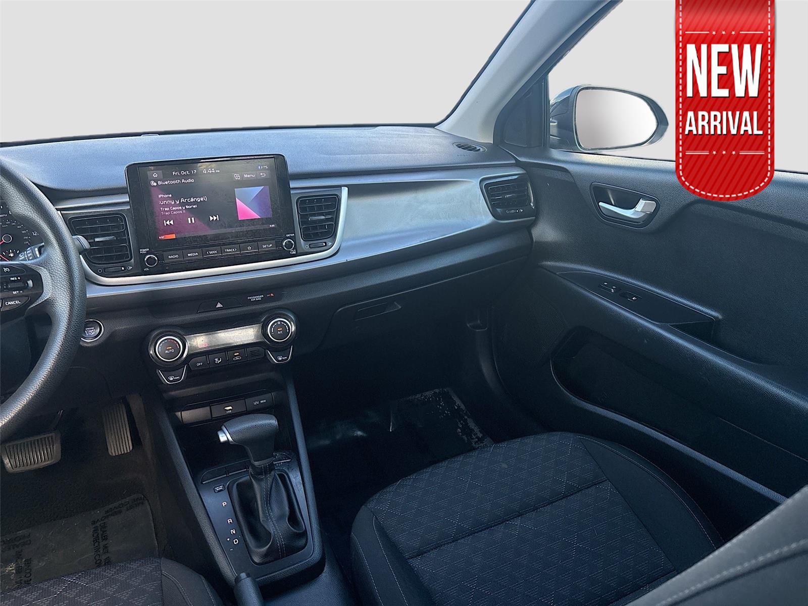 2022 Kia Rio 5-Door S