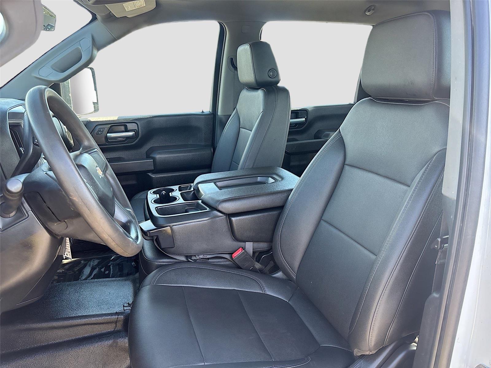 2022 Chevrolet Silverado 3500HD CC Work Truck