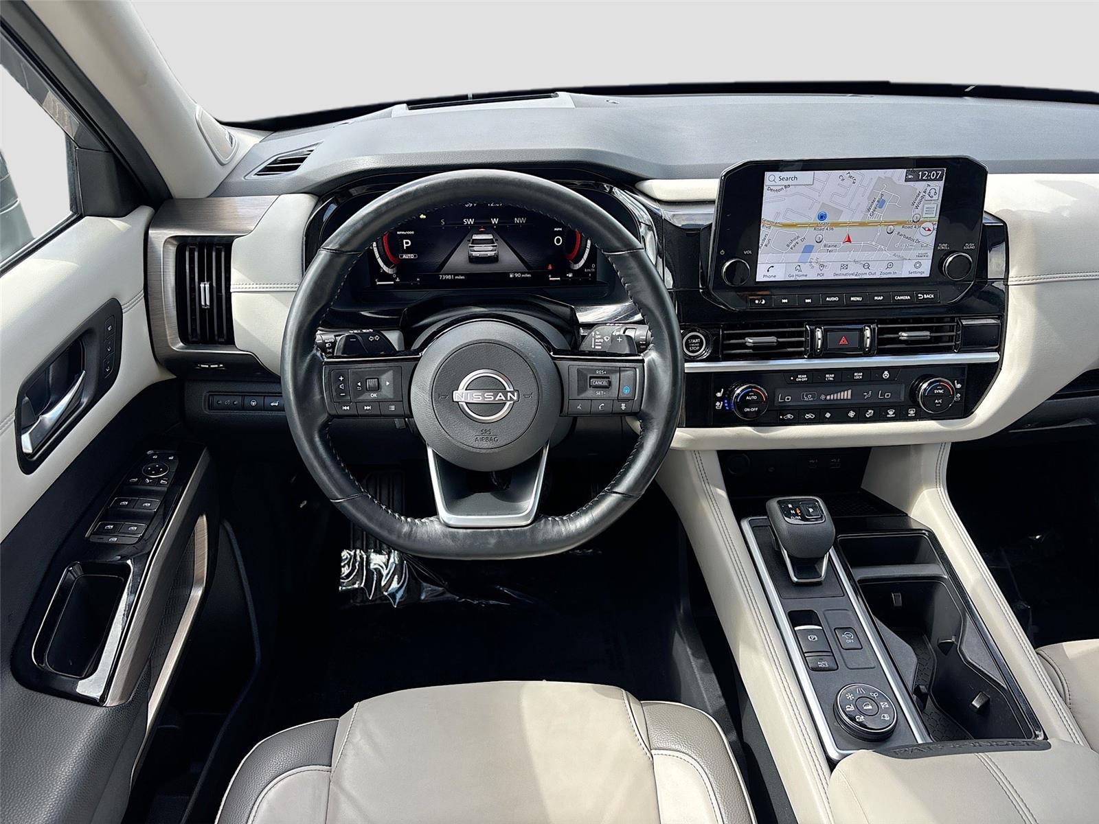 2022 Nissan Pathfinder Platinum