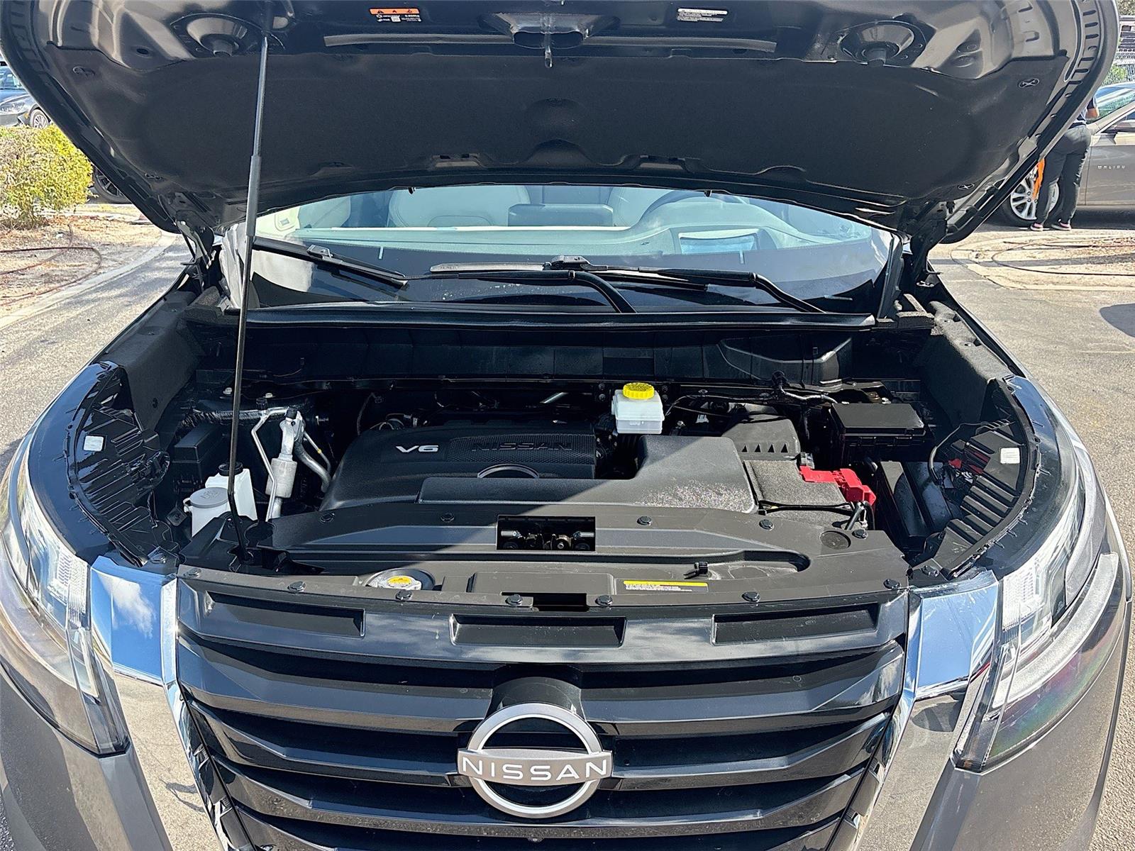 2022 Nissan Pathfinder Platinum