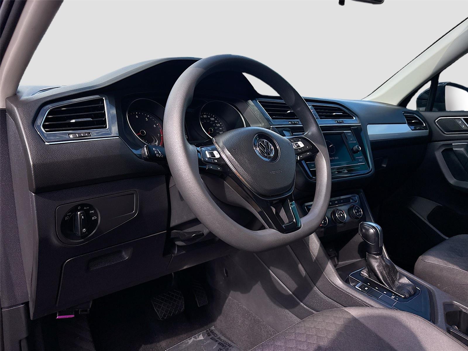 2018 Volkswagen Tiguan S