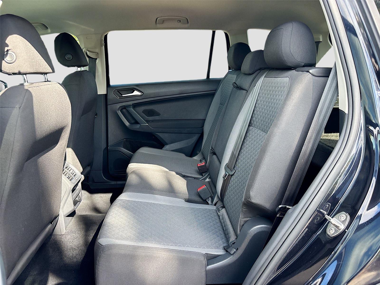 2018 Volkswagen Tiguan S