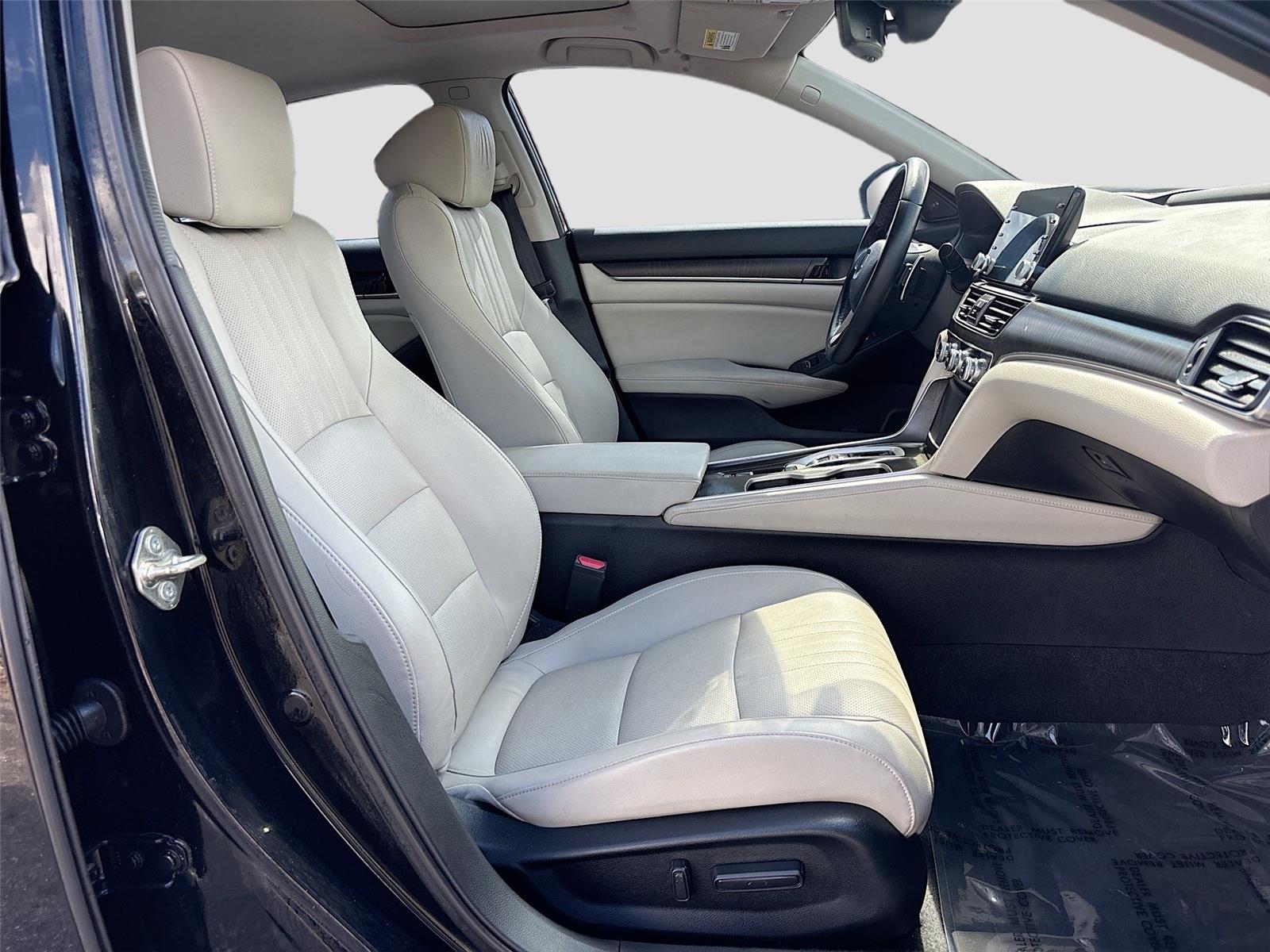 2018 Honda Accord Sedan Touring 2.0T