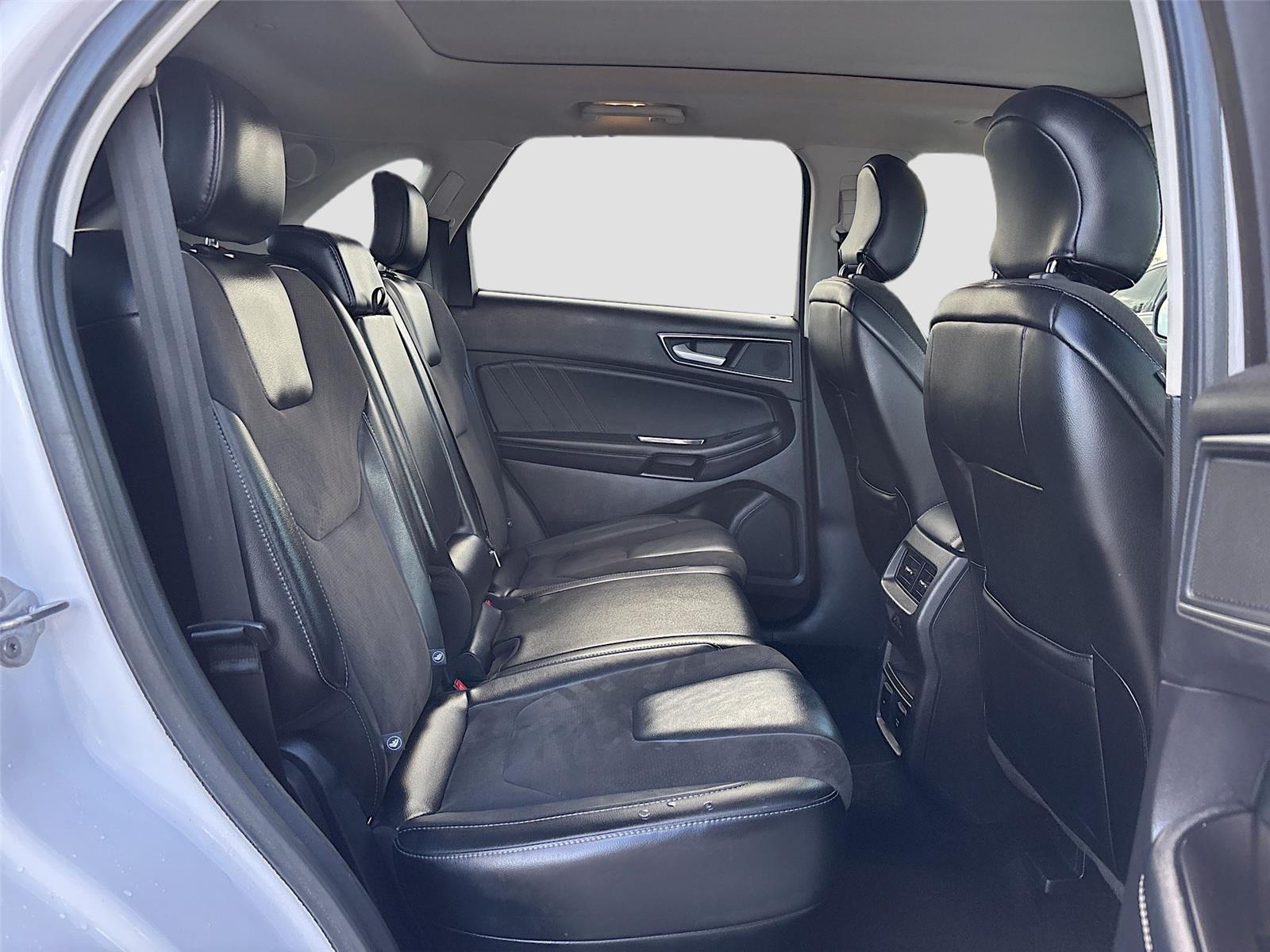 2017 Ford Edge Sport