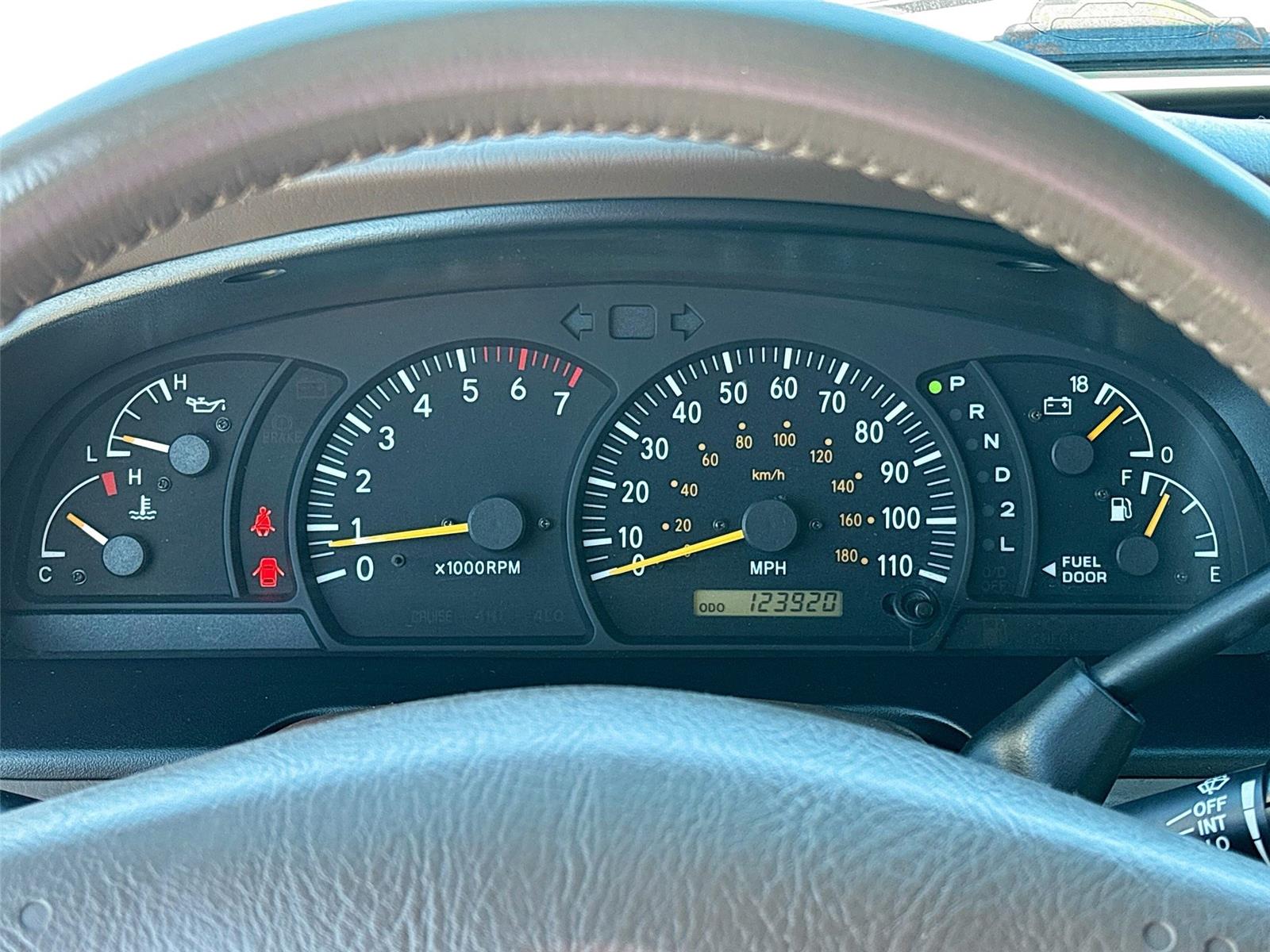 2002 Toyota Tundra Limited V8
