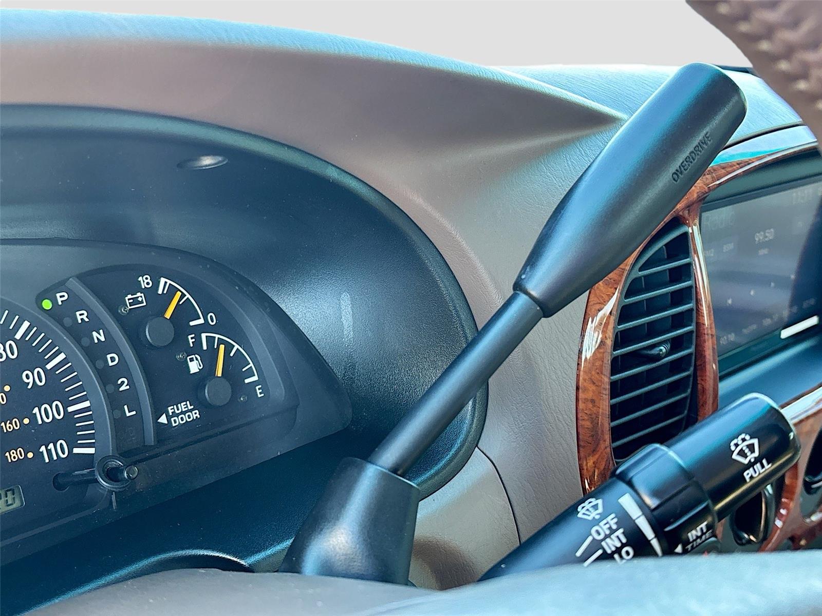 2002 Toyota Tundra Limited V8