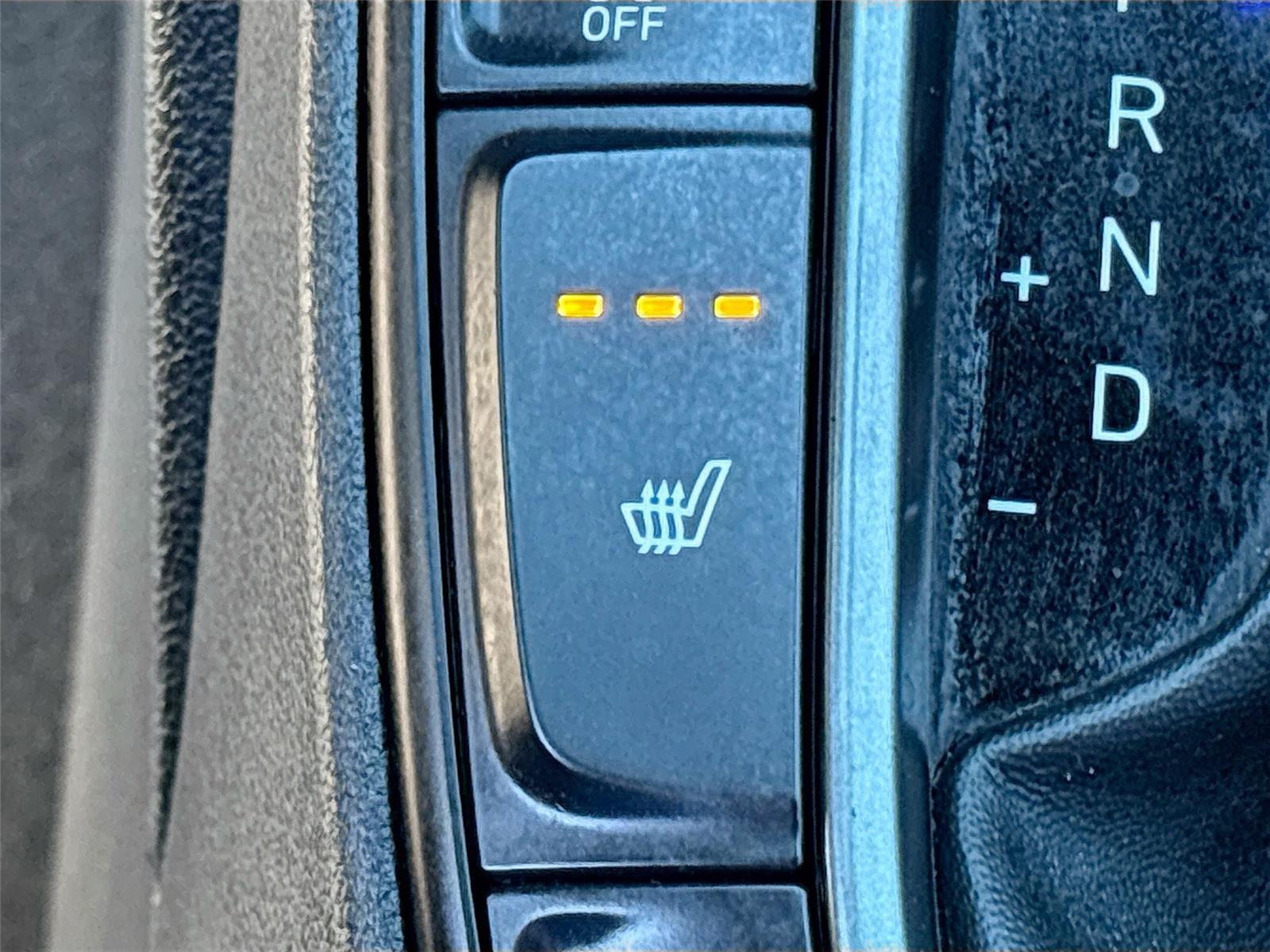 2019 Hyundai Veloster Turbo