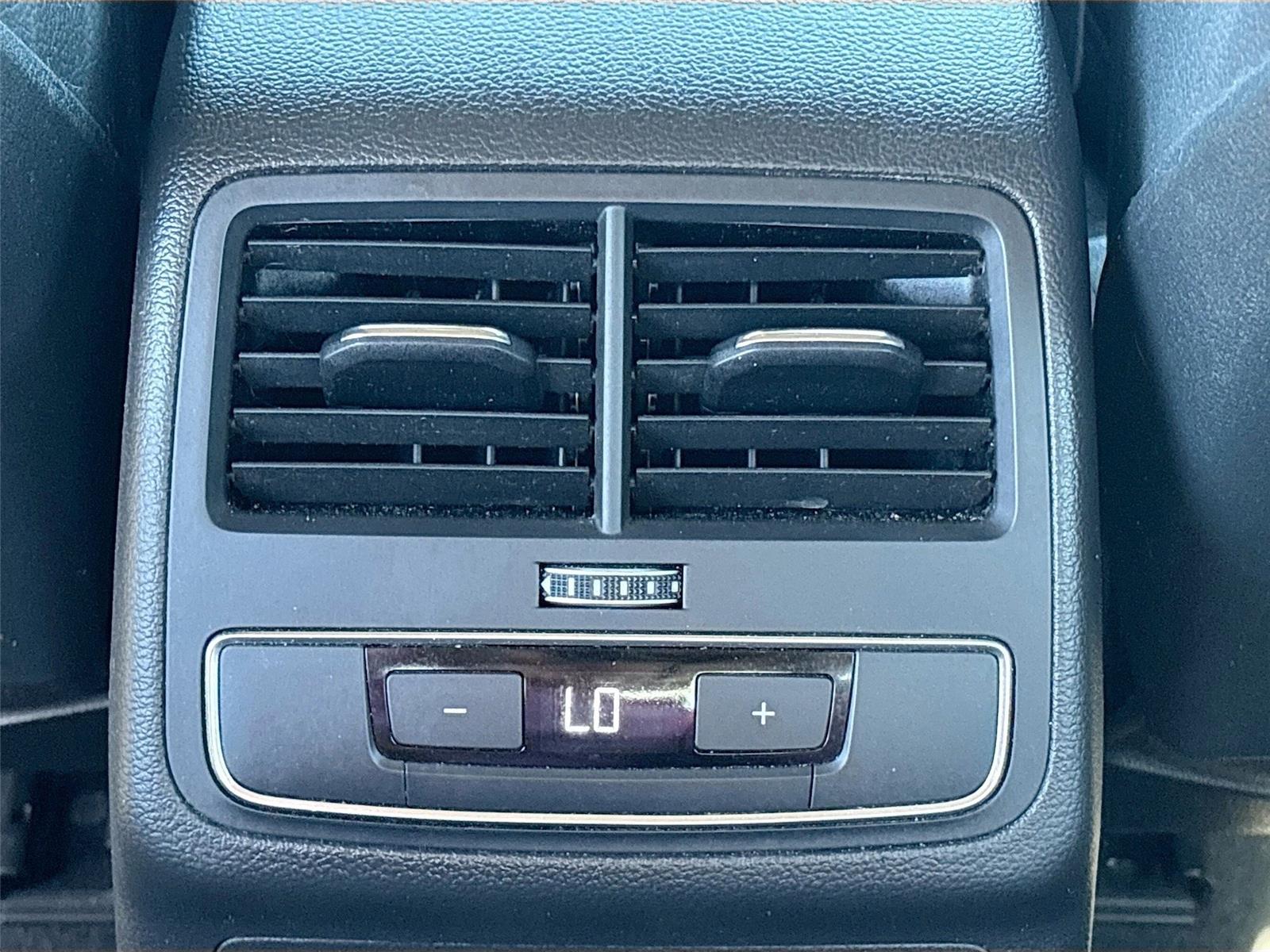 2017 Audi A4 ultra Premium