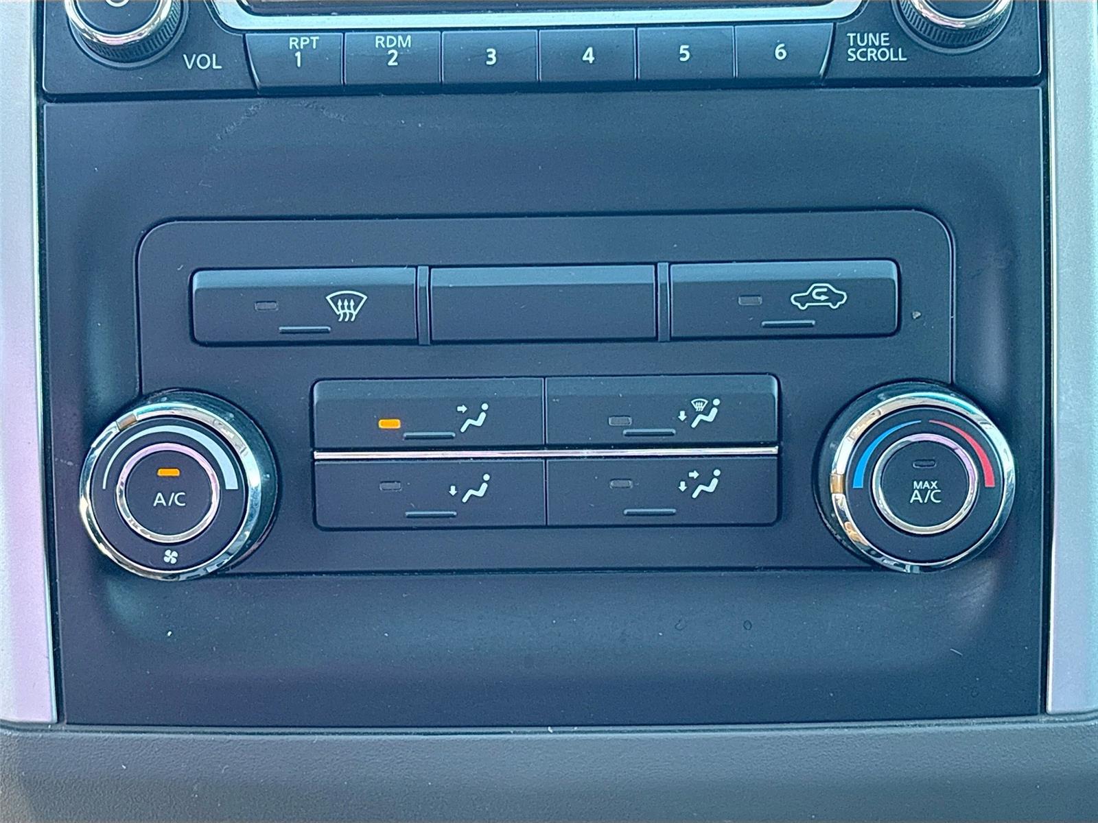 2017 Nissan Frontier SV V6