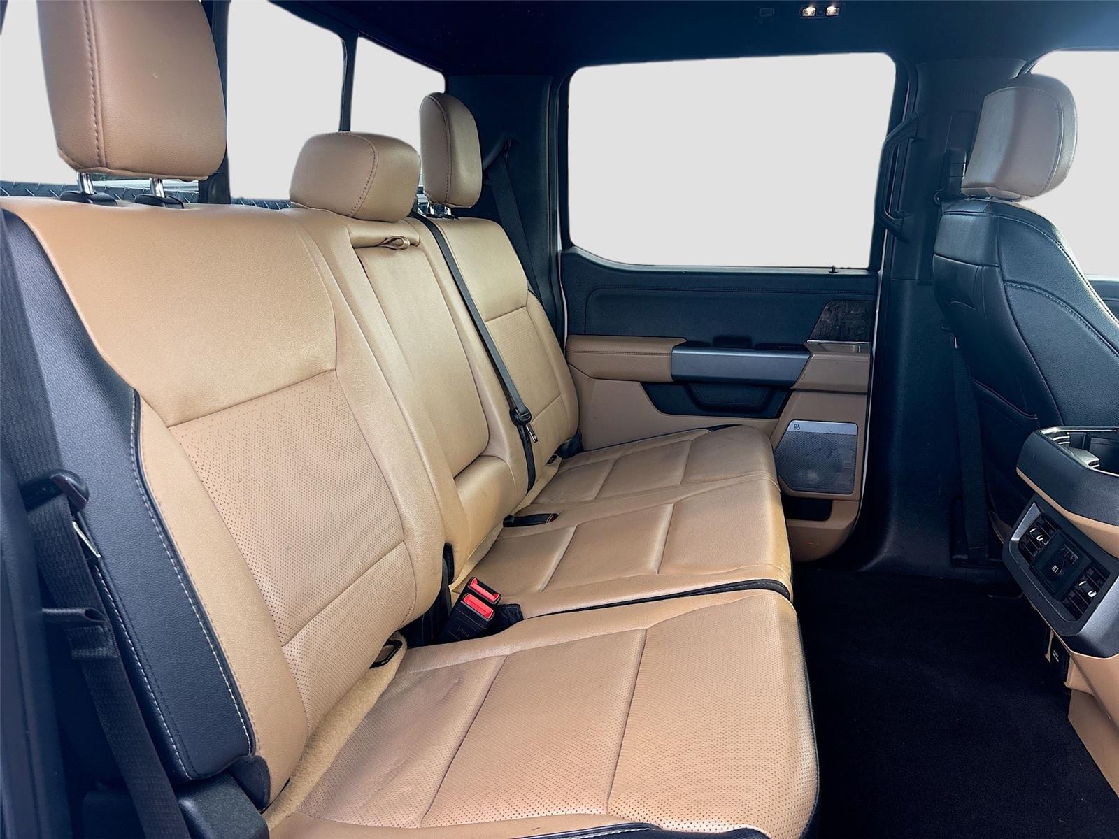 2023 Ford F-250 Super Duty LARIAT