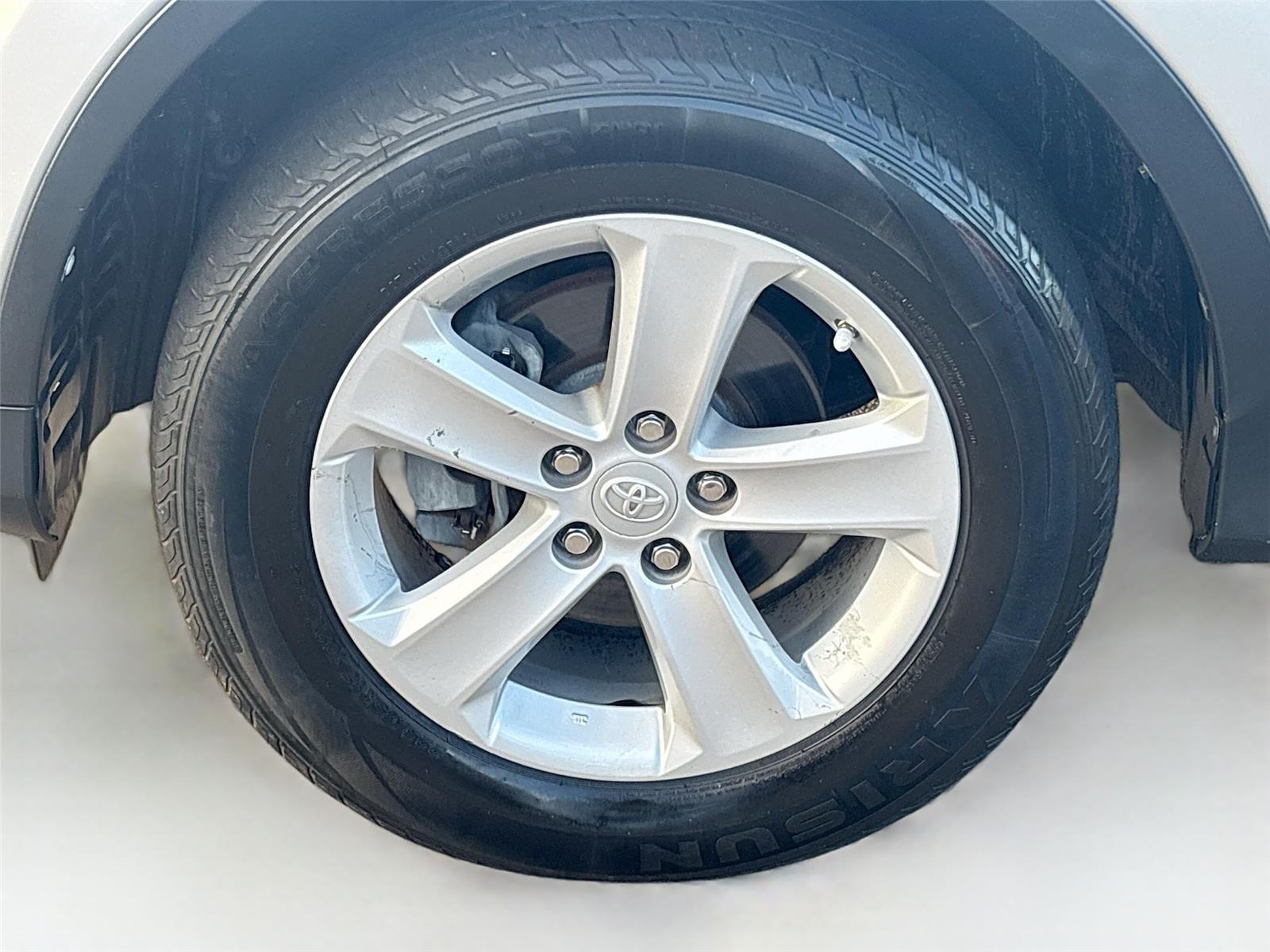 2014 TOYOTA RAV4 XLE