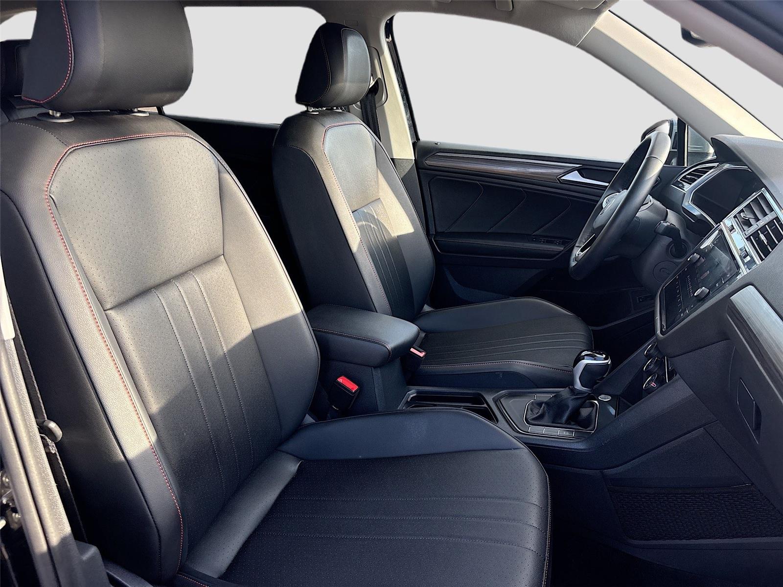 2024 VOLKSWAGEN TIGUAN SE/WOLFS