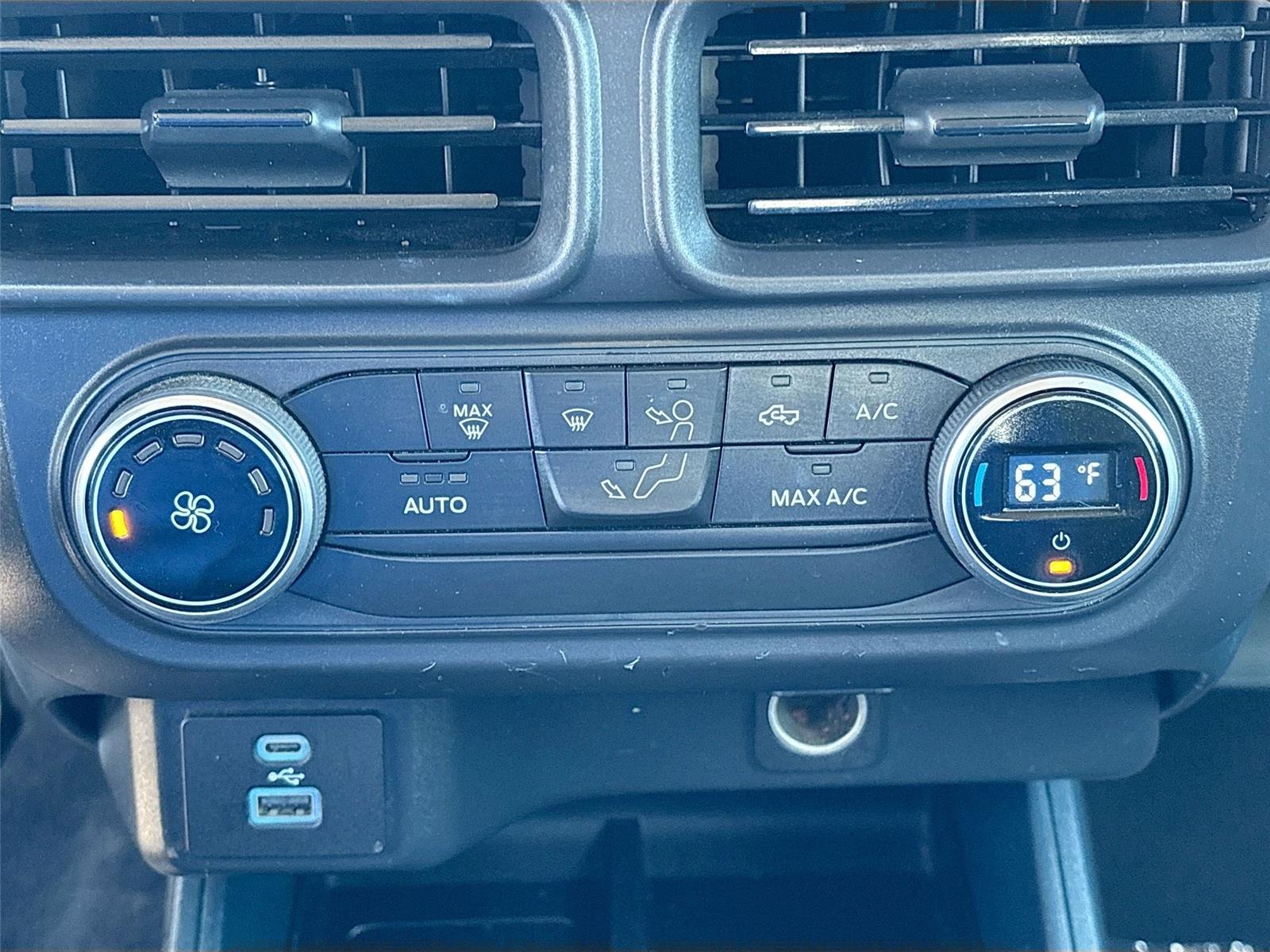 2022 Ford Maverick XL