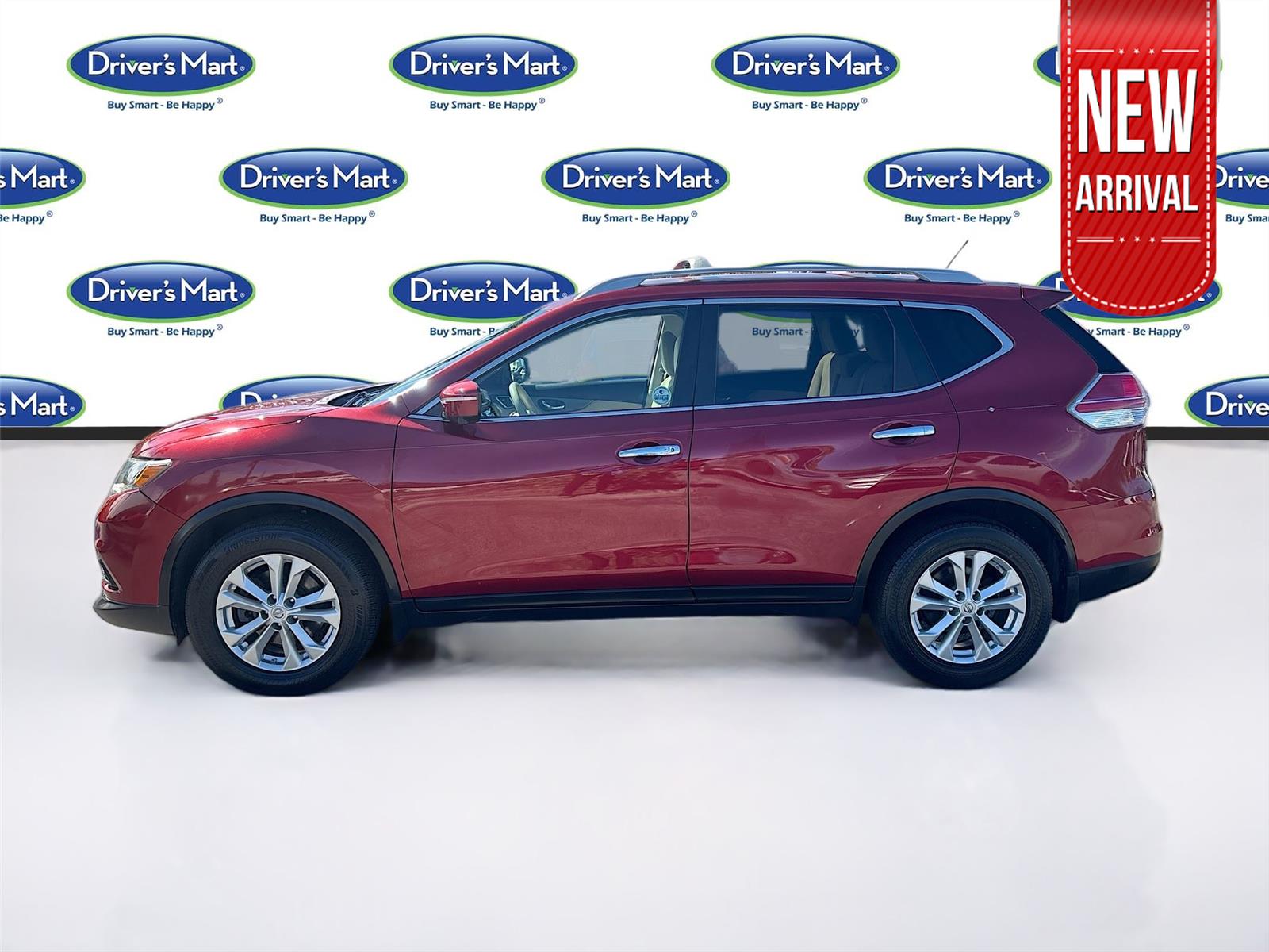 2015 Nissan Rogue SV photo 3