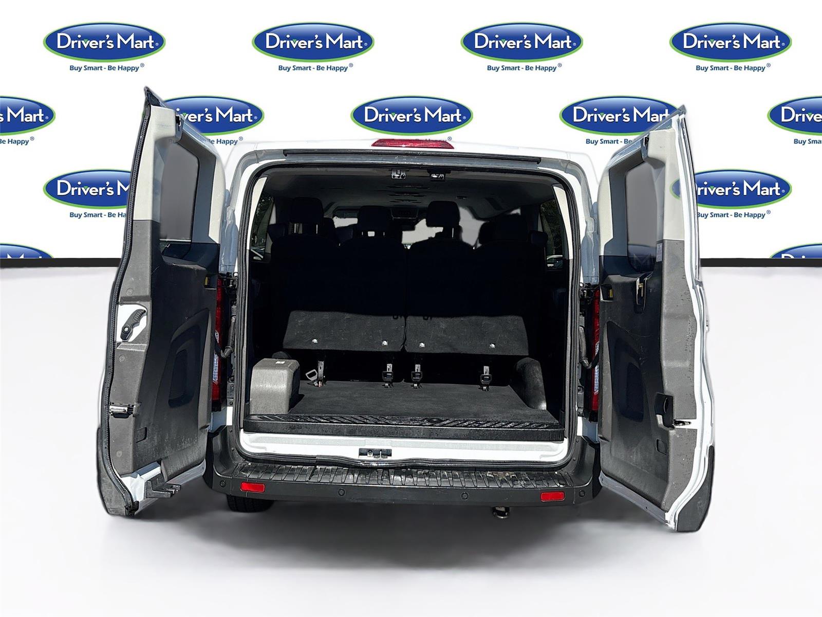 2023 Ford Transit 350 XLT