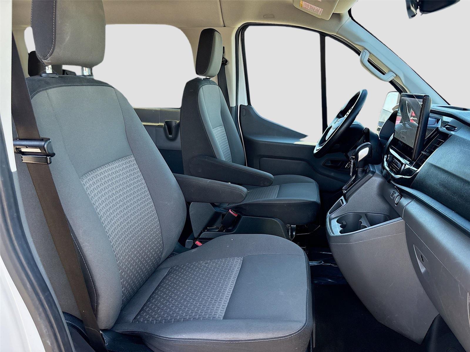 2023 Ford Transit 350 XLT