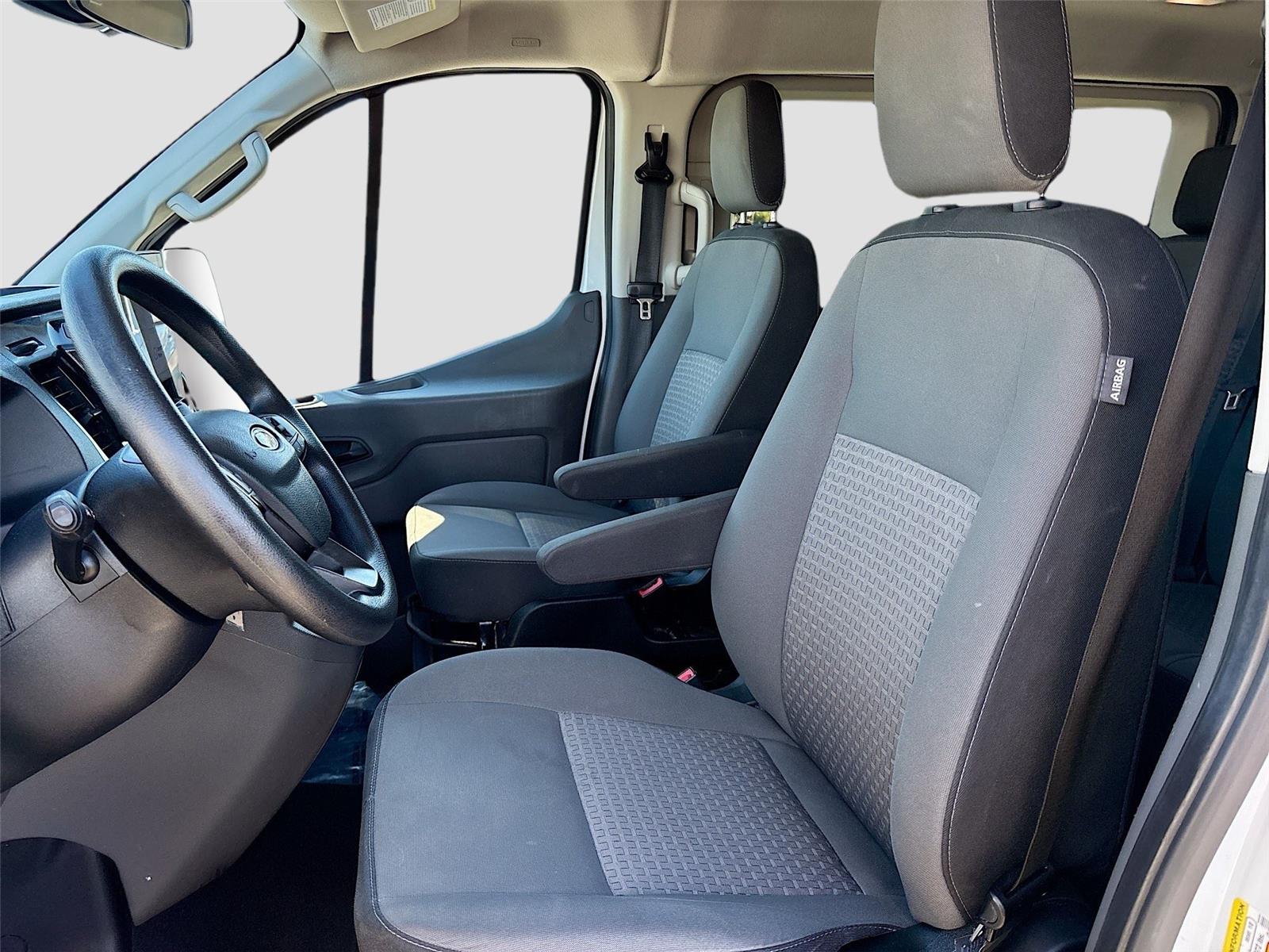 2023 Ford Transit 350 XLT